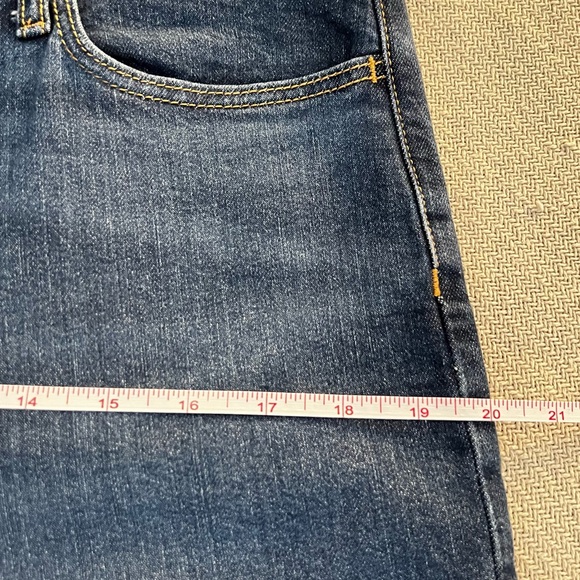 Universal Thread High Rise Straight Leg Jeans - Picture 6 of 9